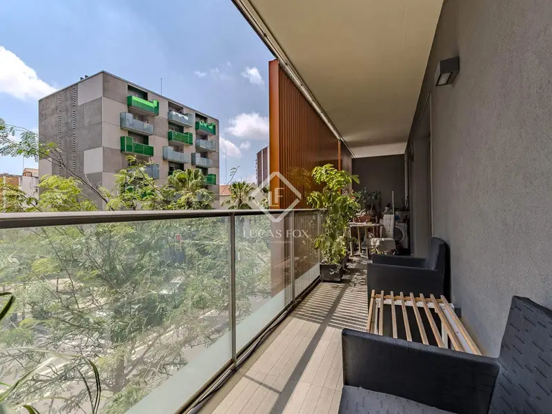Apartamento en venta en Gracia Barcelona 3 dormitorios terraza 88m2