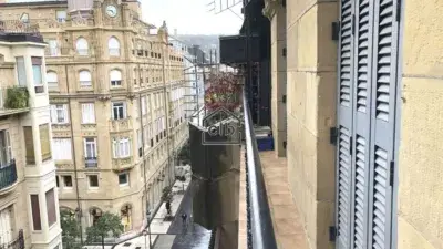Piso en Alquiler Centro Donostia Recien Pintado
