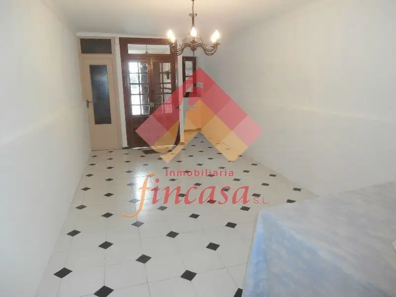 Casa en Arriate con Terraza y Chimenea