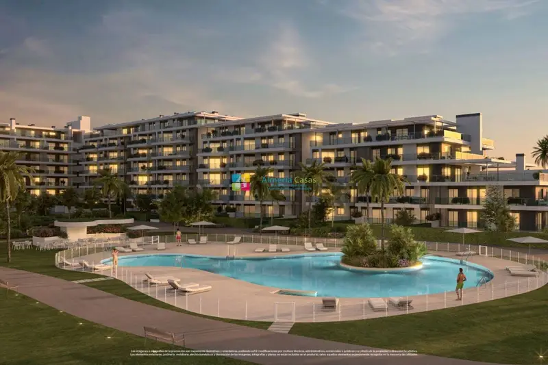 Apartamentos de Lujo en Almerimar: Vistas al Mar y Zonas Comunes