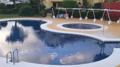 Piso en Venta en El Paraiso Atalaya Benamara