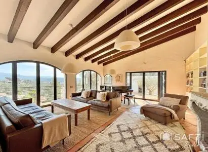 Villa Ibicenca de Lujo con Piscina Jacuzzi y Cancha de Tenis
