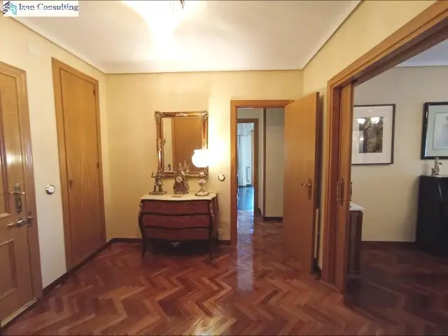 Vivienda de Lujo en Albacete Centro 5 Dormitorios 3 Baños