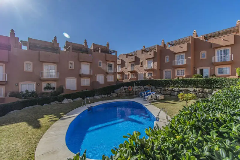Adosado 3 Dormitorios Nueva Andalucía Marbella