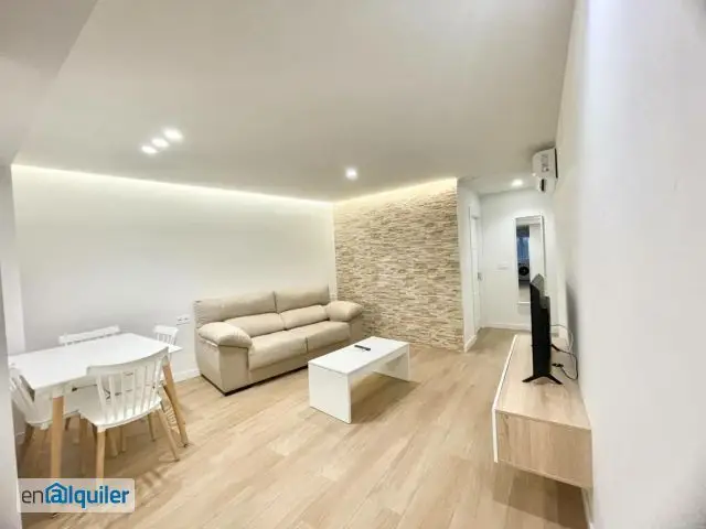 Alquiler Piso Reformado 3 Dormitorios Camino Ronda Temporada