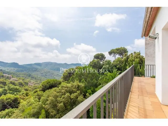 Torre Encantadora con Vistas al Mar 4 Dormitorios Jardin Privado