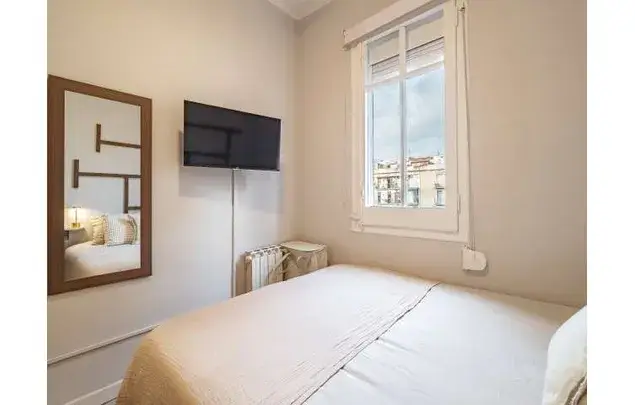 Alquiler Habitaci
ón 80m
² Barcelona Piso Compartido Amueblado
