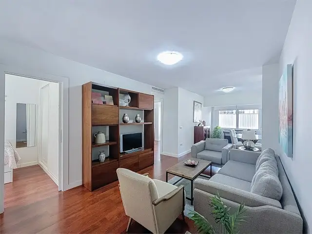 Apartamento 2 Dormitorios Malaga 60m2 Ascensor