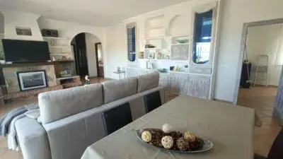 Chalet en Venta Playa Bahia Dorada: Villa con Vistas al Mar