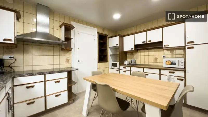 Habitacion en piso compartido Barcelona