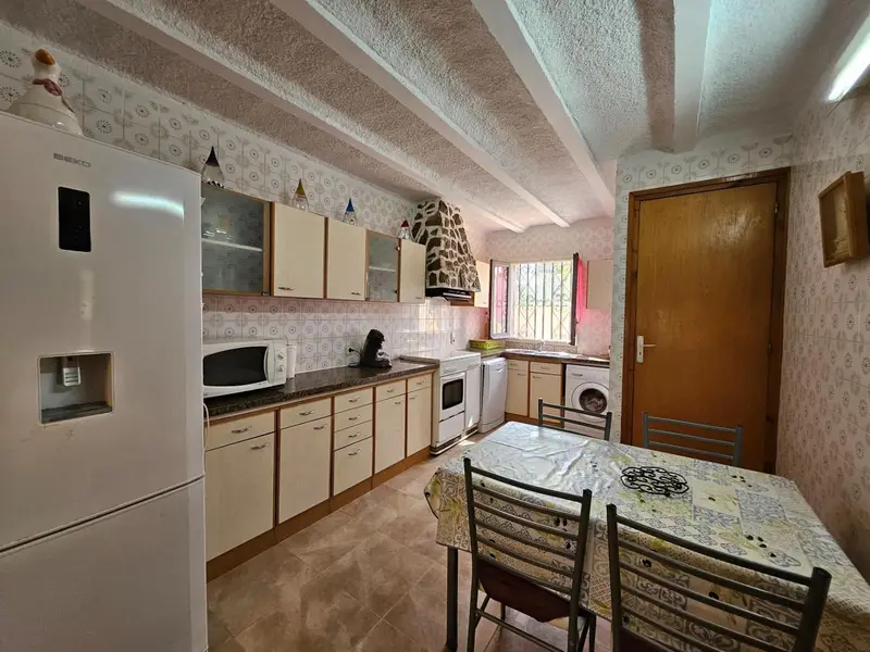Chalet en Calafat con Piscina cerca del Mar