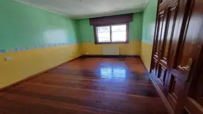 Piso en venta en Lalín 3 habitaciones 2 baños