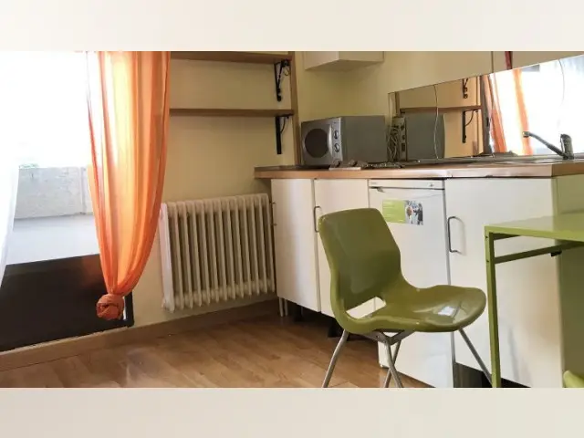 Estudio en Salamanca con Lavadora Ascensor y Calefaccion