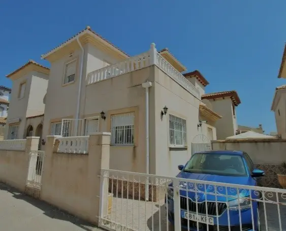 Villa 3 Dormitorios Playa Flamenca Piscina Comunitaria