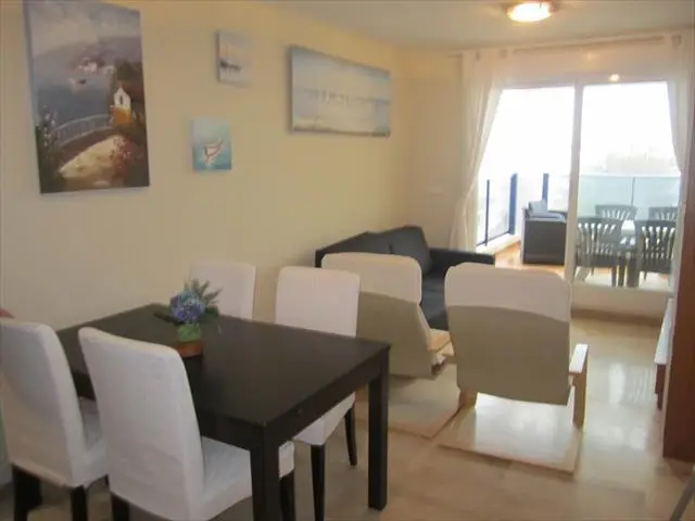 Piso de 2 Dormitorios alquiler Denia, España