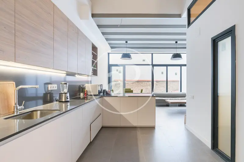 Piso en Alquiler en el Clot 2 habitaciones 3 baños Garaje