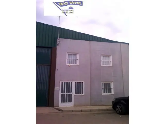 Nave Industrial en Venta Poligono Aceites Olimpo 600m2