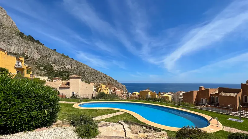 Venta Adosado 3 Dormitorios Calpe Vistas al Mar