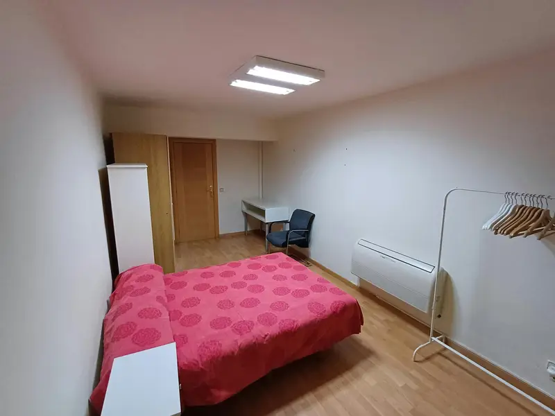 Habitaci	ón en Alquiler Castelldefels Cerca Estaci	ón