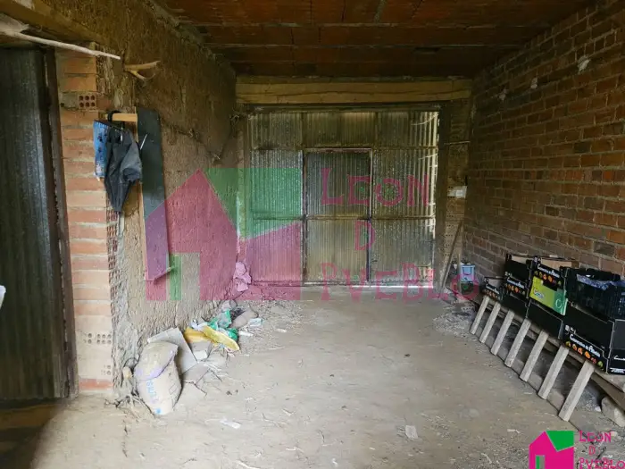 Casa de Pueblo con Huerta cerca de Le	ón