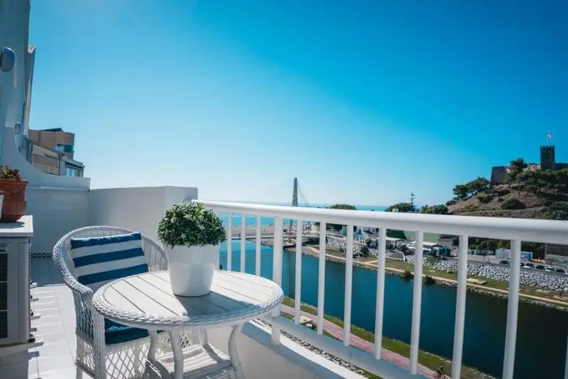 Atico Duplex Primera Linea de Playa Fuengirola
