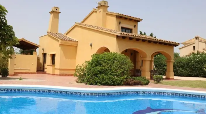 3 Bed Villa / Detached for sale