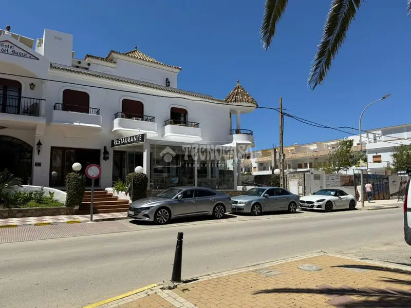 Acogedor Piso en Zahara de los Atunes Cerca de Servicios