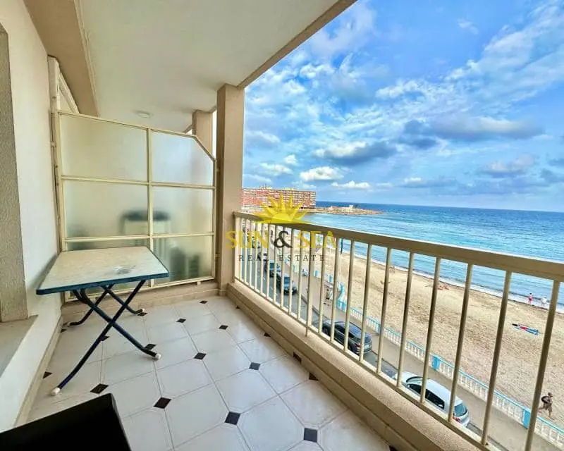 Apartamento Playa Los Locos Torrevieja Alquiler 3 Habitaciones Terraza