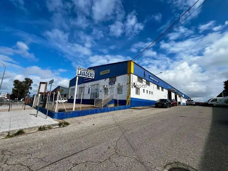 Nave Industrial en Venta Badajoz Polígono El Nevero