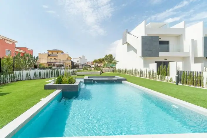 Bungalow 3 Dormitorios Los Balcones Torrevieja
