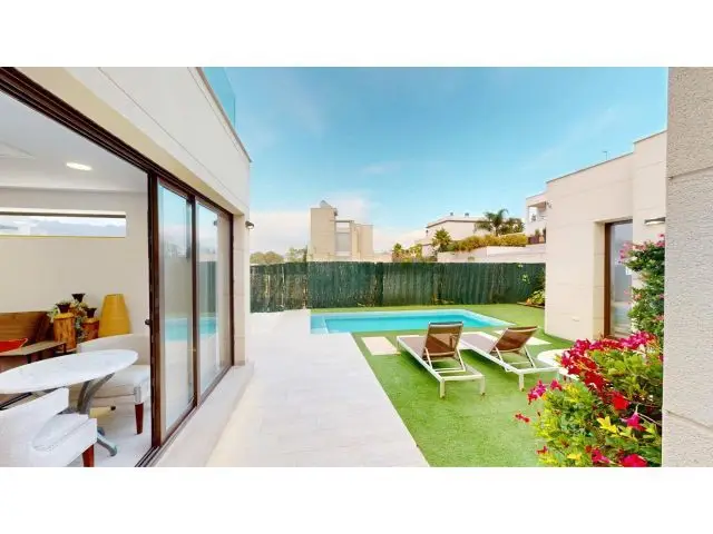 Chalet de Lujo en Atamaría Cartagena con Piscina y Jacuzzi
