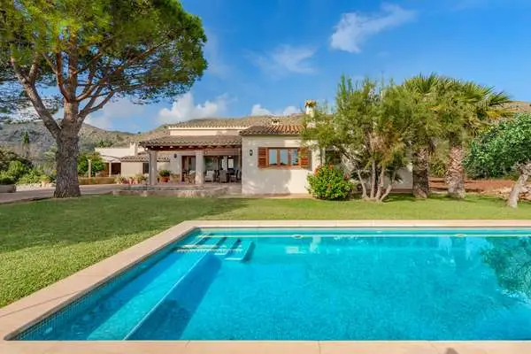 Villa Rústica con Licencia Turística en Pollensa Mallorca