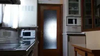 Apartamento en venta Calle Florida cerca Lope de Larrea 77m2
