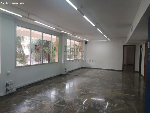 Entreplanta Oficinas Centro Badajoz 170m2