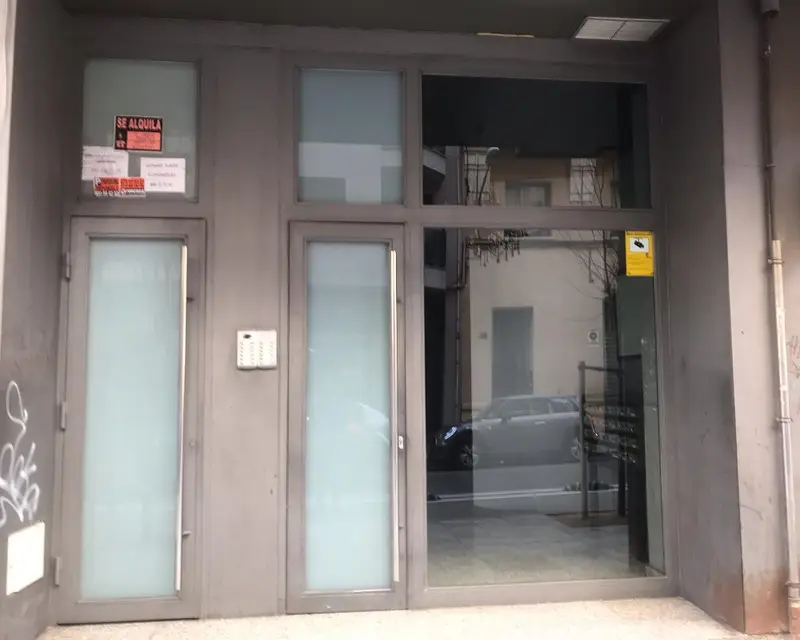 Local en venta en Lleida 286m2