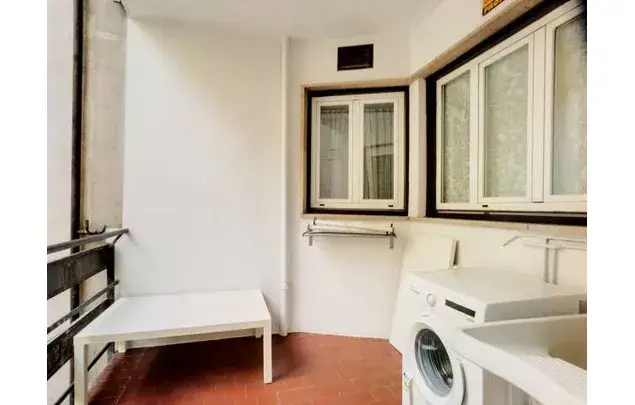 Alquiler Habitaciones Madrid 250m2 Nueva Espa												ña