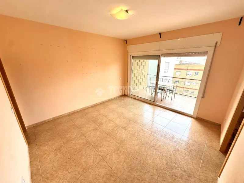 Piso en Venta en Premià de Mar Centro 75m2 3 habitaciones Terraza