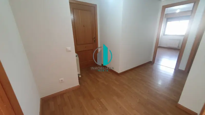 Venta Piso con jardin en San Adrián , Logroño - Ref: 3276