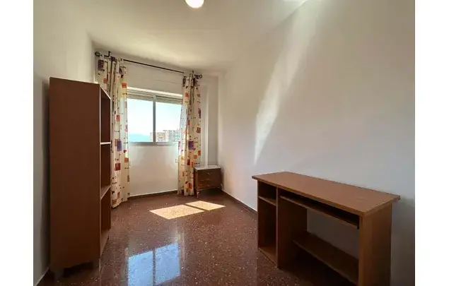 Habitacion en Alquiler Granada Calle Alejandro Dumas