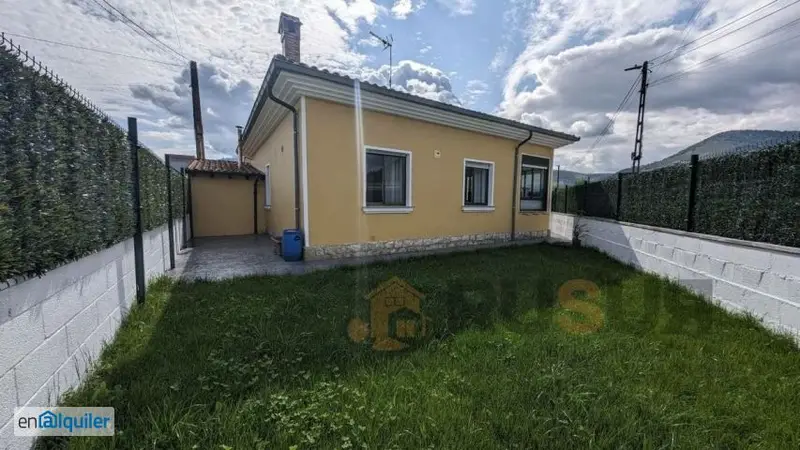 Chalet en Alquiler Los Corrales de Buelna 3 Dormitorios Jardin Terraza