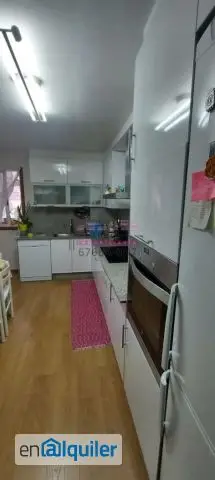 Alquiler Vivienda Amplia Ideal para Compartir Zona Llorones Vialia