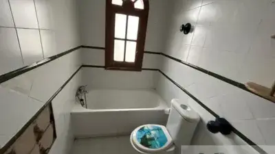 Piso en Venta Urb Paraiso Sport 2 Dormitorios 2 Banos 117m2