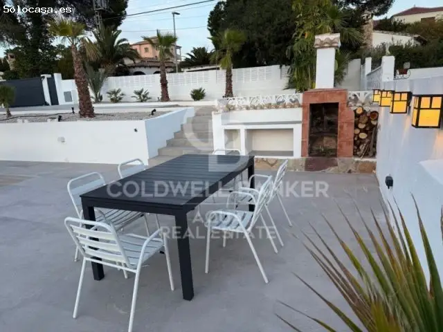Villa Lujo Calpe 5 Dormitorios Piscina Parking Jardin