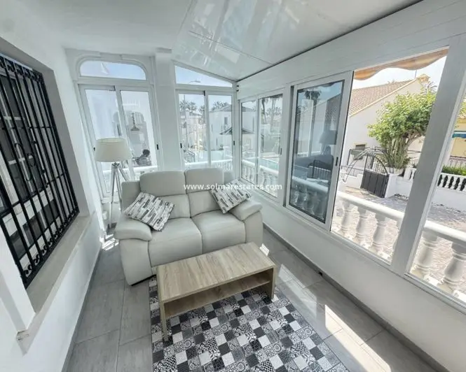 Villa 3 Dormitorios Orihuela Costa Reformada Cerca Playa