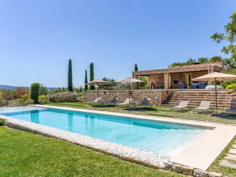 Finca Rustica Lujosa en Venta Santa Maria del Cami Mallorca