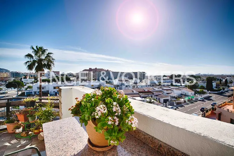 Ático en Venta Roses Girona 4 Dormitorios 2 Baños