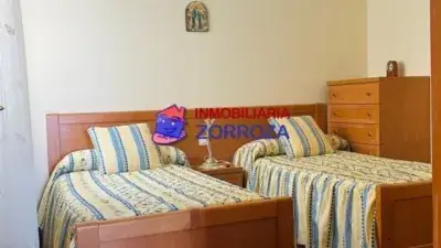 Piso en venta en Calle de los Caseríos