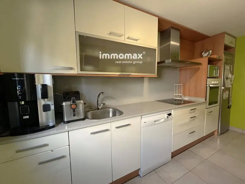 Piso en Venta Vilanova i la Geltru 111m2 3 Dormitorios Piscina Parking Trastero