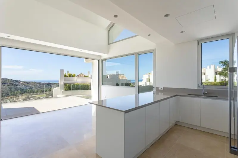 Apartamentos de Lujo en Benahavis con Vistas al Mar
