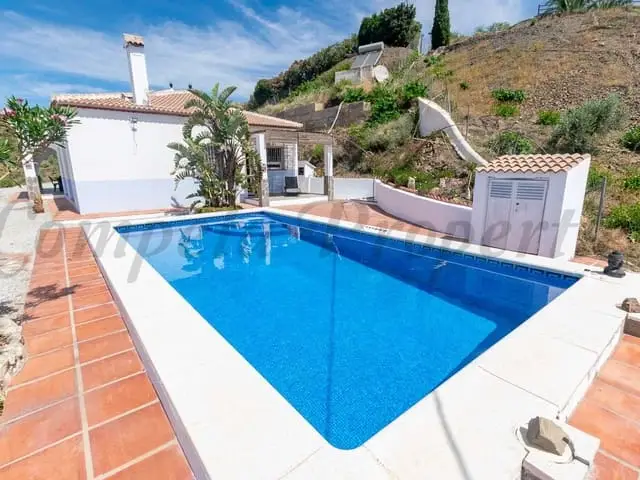 Villa 3 Dormitorios Venta Pais Canillas Albaida